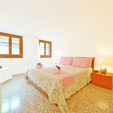 Sant'Aponal Apartment Rialto Venise Extérieur photo