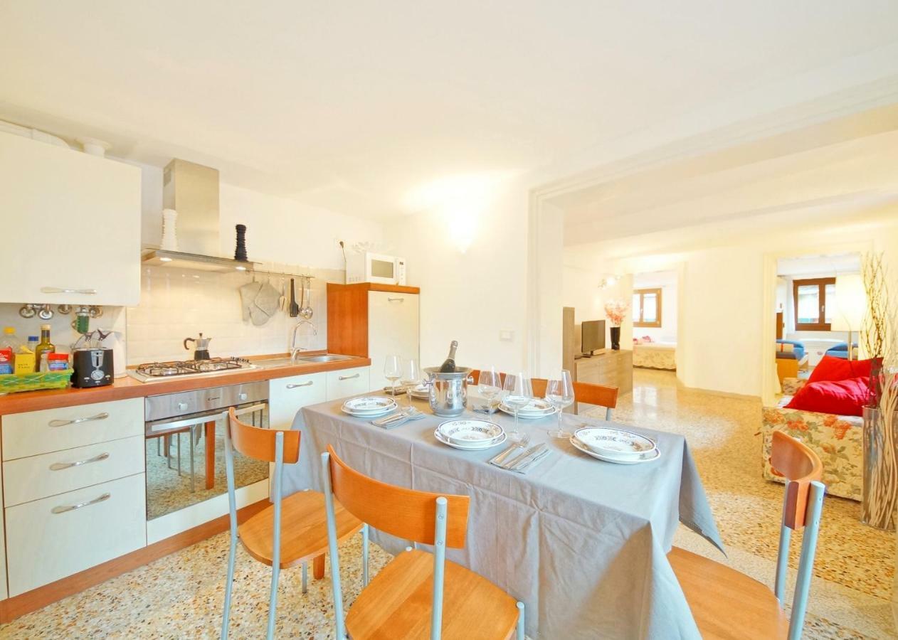 Sant'Aponal Apartment Rialto Venise Extérieur photo