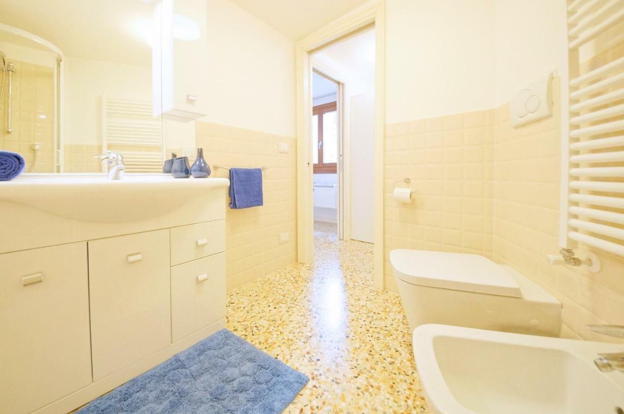 Sant'Aponal Apartment Rialto Venise Extérieur photo